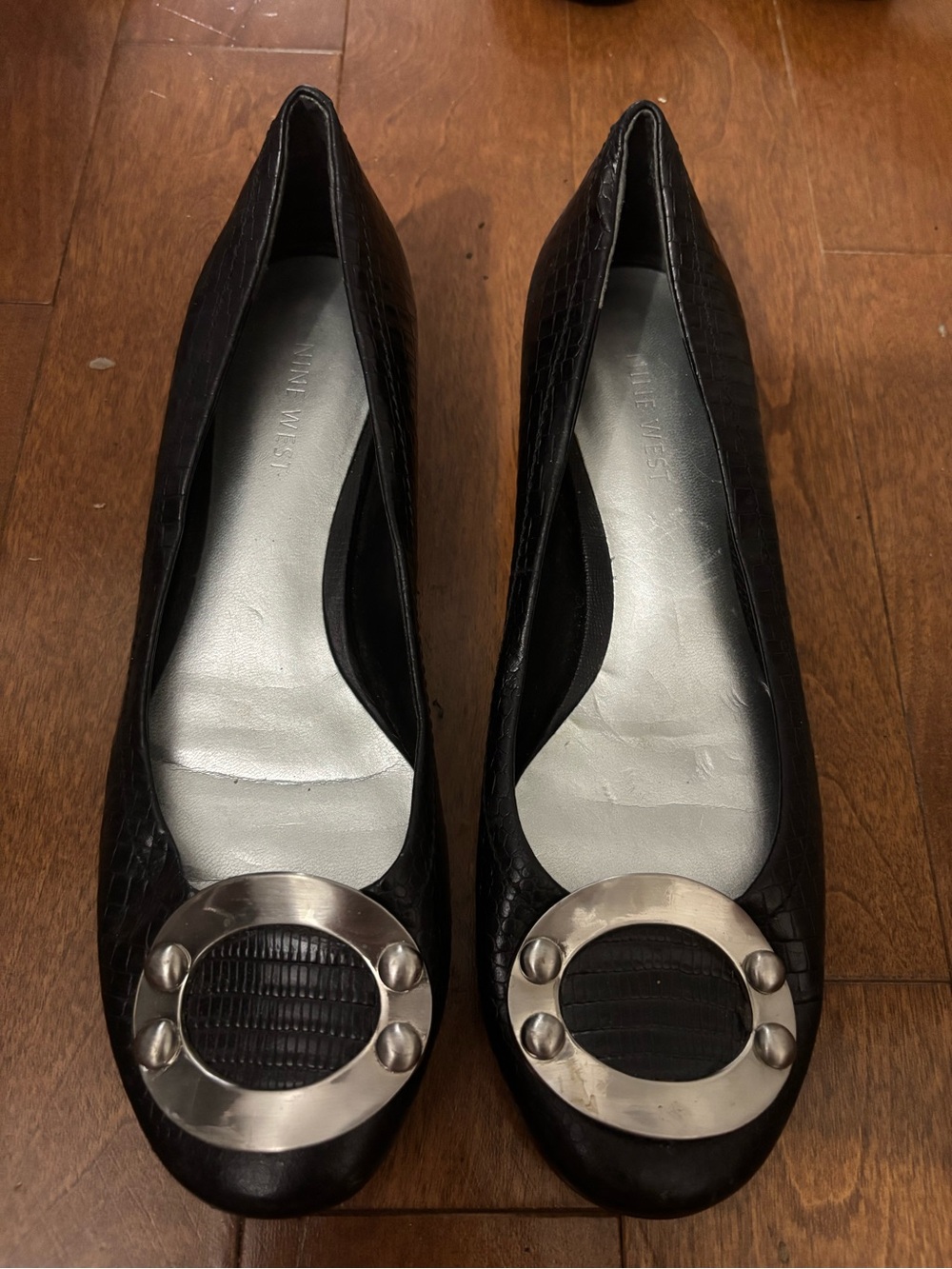 Nine West Black Croc-Embossed Ballet Flats with Silver Medallion